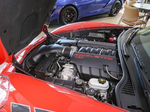 Used 2010 Chevrolet Corvette Grand Sport w/ Preferred Equipment Group RWD image 15