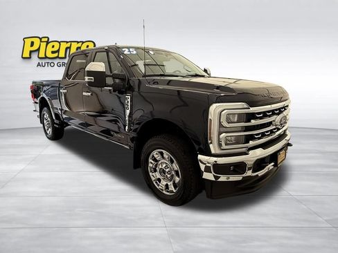 Certified 2025 Ford F350 Lariat w/ Lariat Ultimate Package AWD/4WD image 6