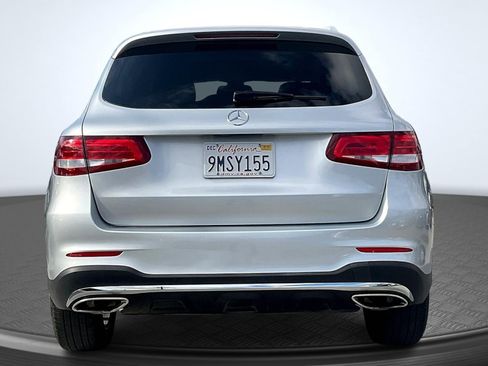 Used 2016 Mercedes-Benz GLC 300 4MATIC w/ Sport Package image 4