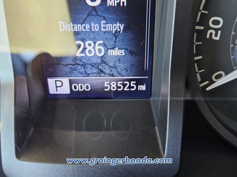 Used 2021 Toyota Tacoma TRD Sport image 22