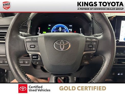 Certified 2025 Toyota Camry SE FWD image 23