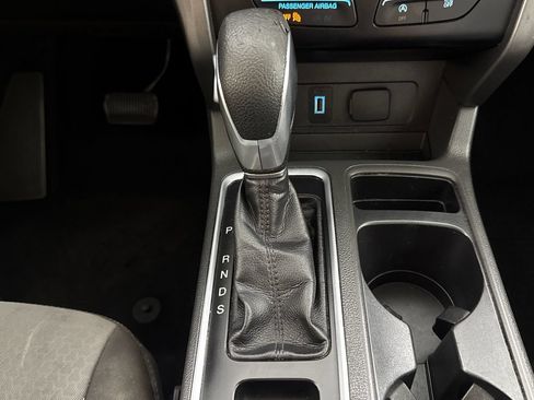 Used 2018 Ford Escape SE FWD image 18