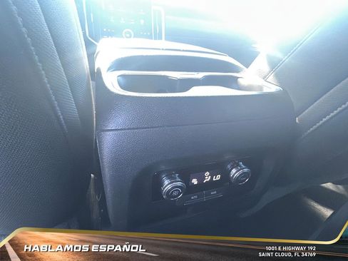 Certified 2025 GMC Acadia Elevation image 22