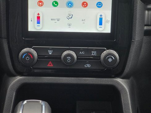 New 2025 Ford Ranger XLT w/ FX4 Off-Road Package image 13