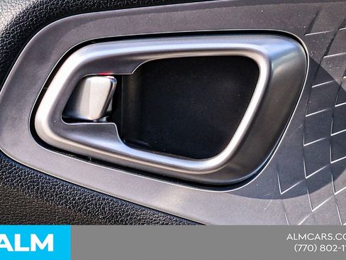 Used 2025 Kia Soul LX w/ LX Technology Package image 39