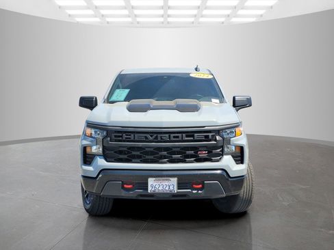 Used 2024 Chevrolet Silverado 1500 Custom Trail Boss AWD/4WD image 2