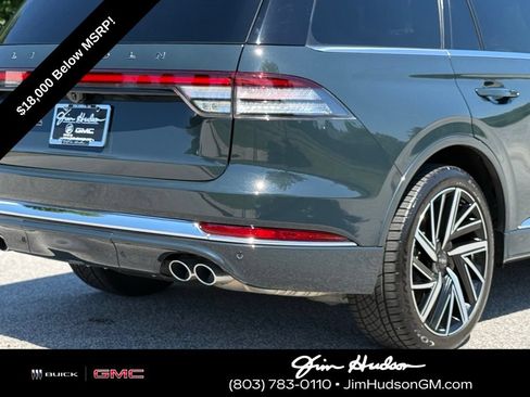 Used 2025 Lincoln Aviator Black Label AWD/4WD image 17