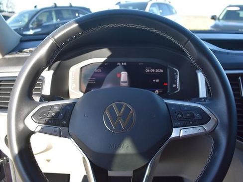 Used 2022 Volkswagen Atlas SE image 30
