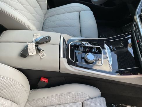New 2026 BMW X5 xDrive40i AWD/4WD image 34