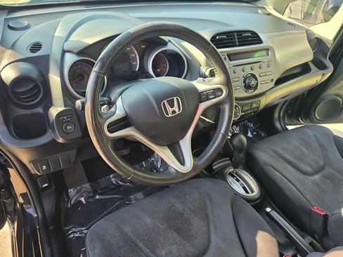 Used 2011 Honda Fit Sport image 30