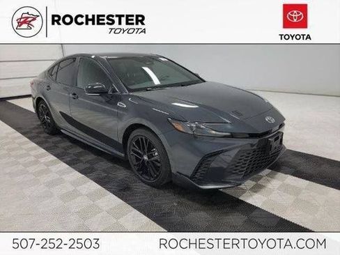 Used 2025 Toyota Camry SE w/ Convenience Package FWD image 64