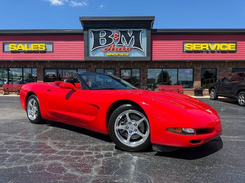 Used 2003 Chevrolet Corvette Convertible w/ Preferred Equipment Group1 RWD image 1