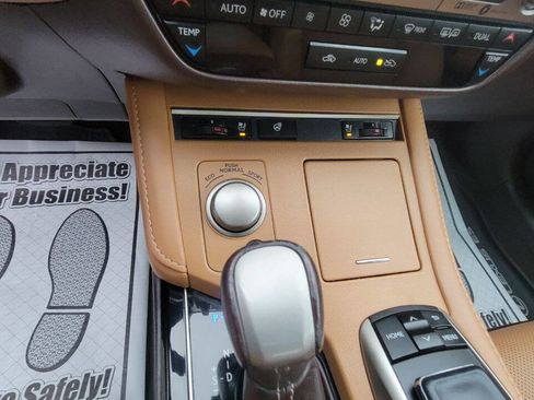 Used 2017 Lexus ES 350 FWD image 17