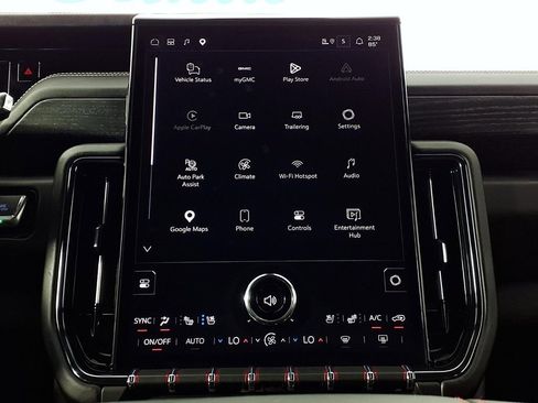 Used 2025 GMC Yukon XL AT4 Ultimate image 23