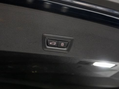 Used 2024 BMW XM image 44