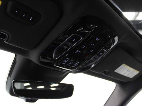 Used 2023 Maserati Grecale GT image 23