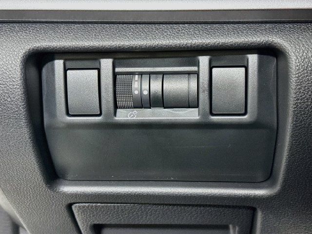 Certified 2025 Subaru Impreza 2.0i Sport AWD/4WD image 11
