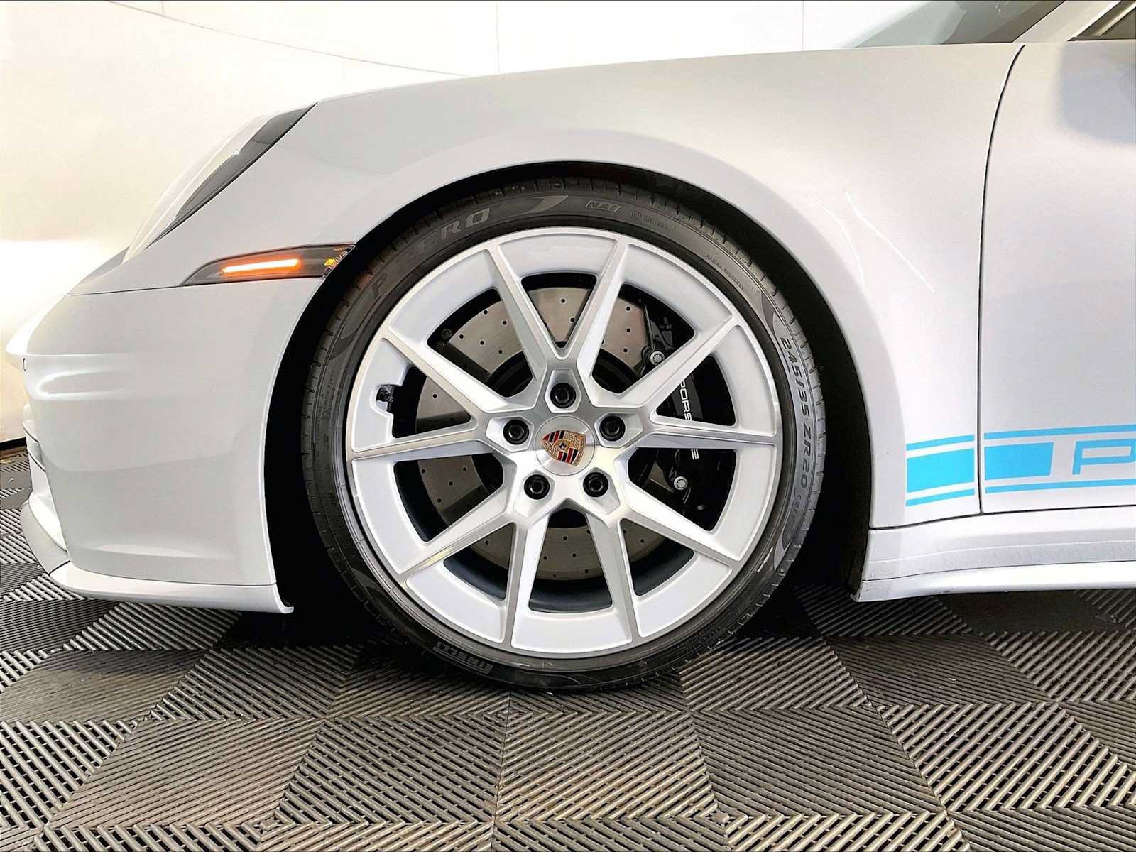 Certified 2026 Porsche 911 Carrera 4S AWD/4WD image 11