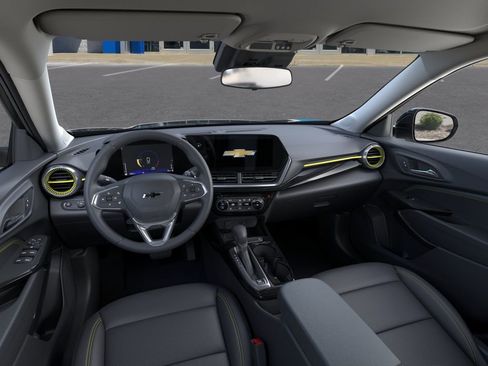 New 2026 Chevrolet Trax ACTIV w/ Driver Confidence Package FWD image 16