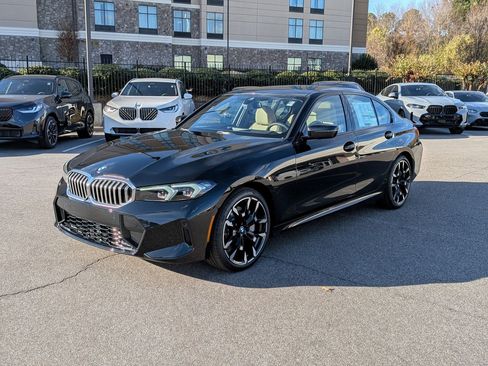 New 2026 BMW 330i xDrive Sedan w/ M Sport Package image 7