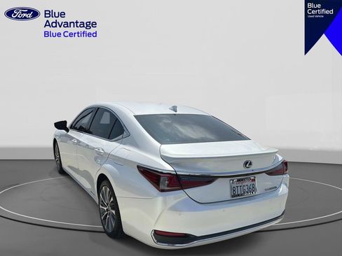 Used 2021 Lexus ES 300h w/ Premium Package FWD image 4