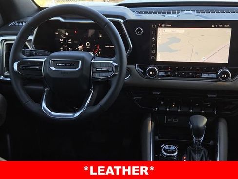 New 2026 GMC Canyon Denali image 4