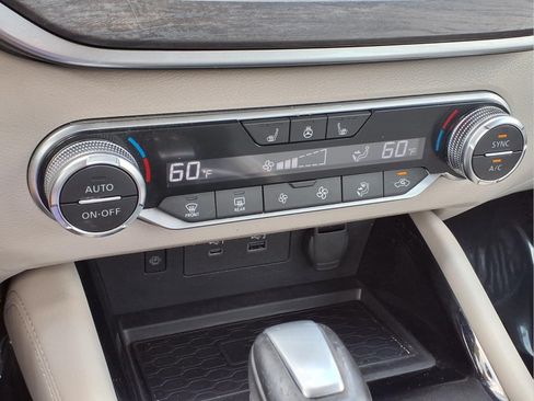 Certified 2024 Nissan Altima 2.5 SL AWD/4WD image 19