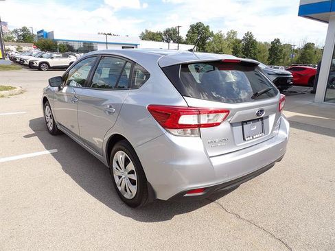 Used 2017 Subaru Impreza 2.0i AWD/4WD image 3