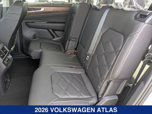 New 2026 Volkswagen Atlas SE image 16