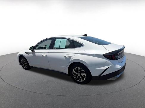 Used 2026 Hyundai Sonata Blue FWD image 11
