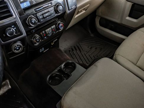 Used 2016 Ford F150 XLT w/ Equipment Group 302A Luxury image 23