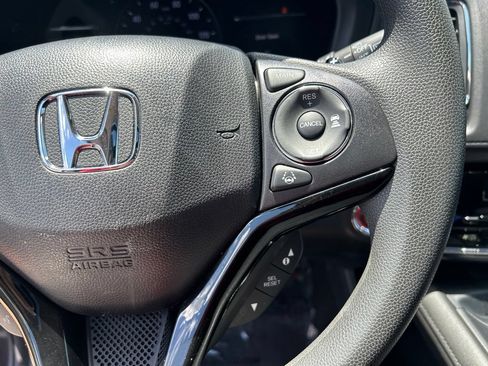 Used 2022 Honda HR-V EX image 25