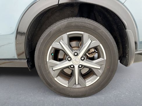 Used 2025 Honda HR-V EX-L image 12