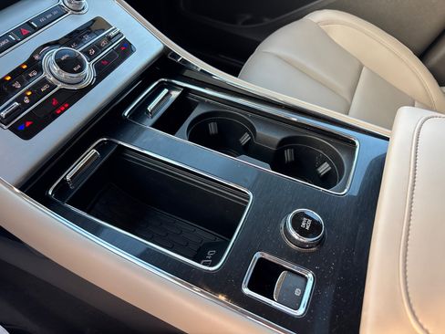 Certified 2024 Lincoln Aviator AWD w/ Premium Package image 23