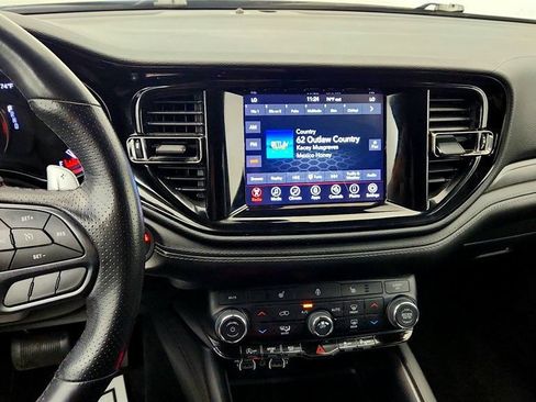 Used 2022 Dodge Durango GT w/ Blacktop Package AWD/4WD image 17