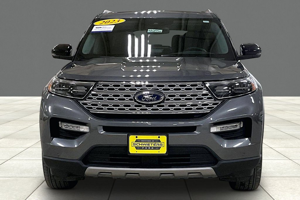 Certified 2023 Ford Explorer Limited w/ Limited Technology Package AWD/4WD image 3