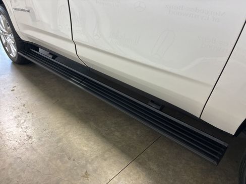 Used 2022 Chevrolet Suburban High Country w/ Max Trailering Package image 7