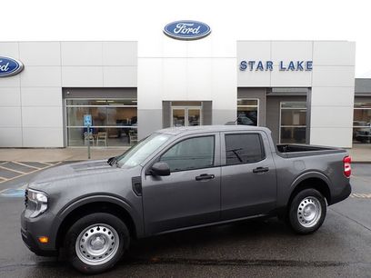 New 2025 Ford Maverick XL w/ Equipment Group 102A