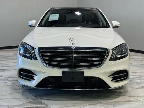 Used 2019 Mercedes-Benz S 560 Sedan image 3