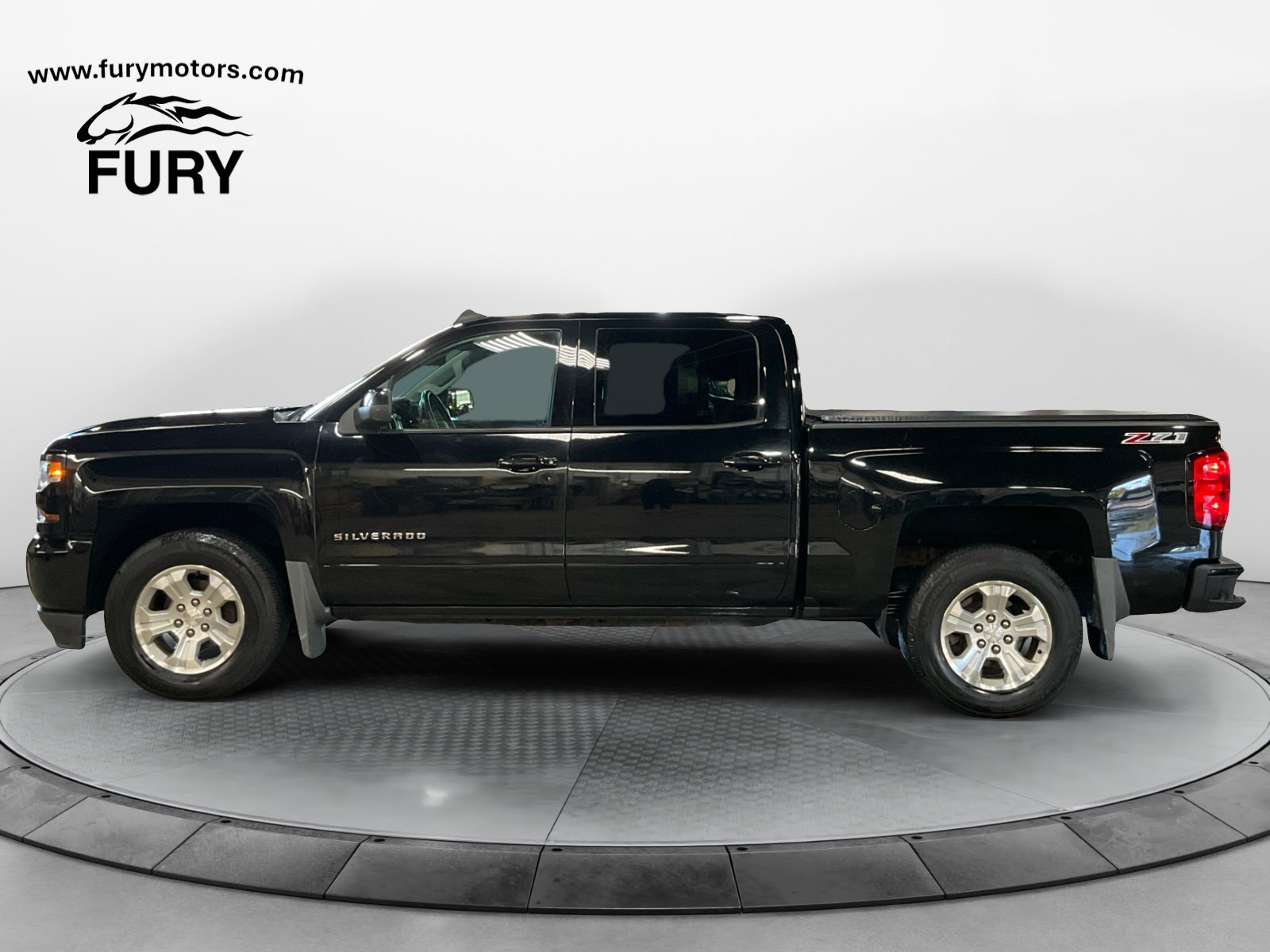 Used 2017 Chevrolet Silverado 1500 LT w/ All Star Edition AWD/4WD image 7