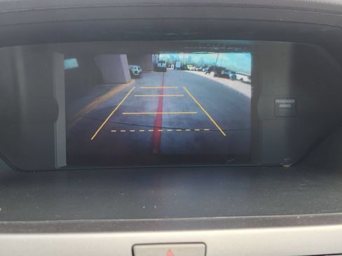 Used 2013 Honda Odyssey LX image 16