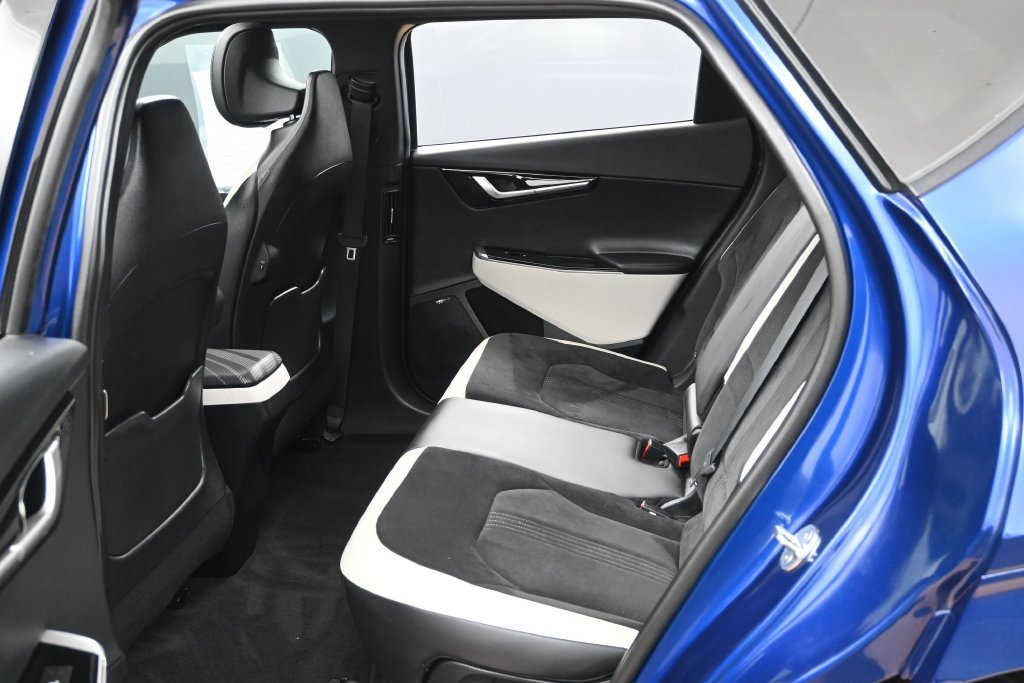 Used 2022 Kia EV6 GT-Line w/ GT-Line Suede Seat Package AWD/4WD image 29