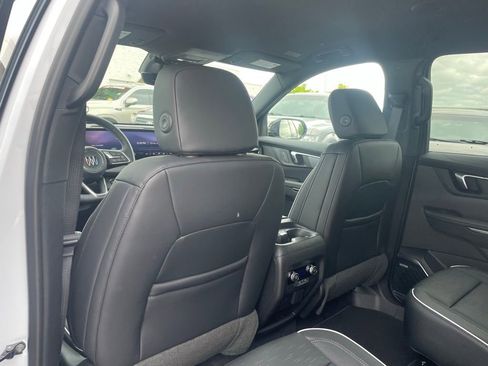 New 2026 Buick Enclave Sport Touring w/ Power Package FWD image 19