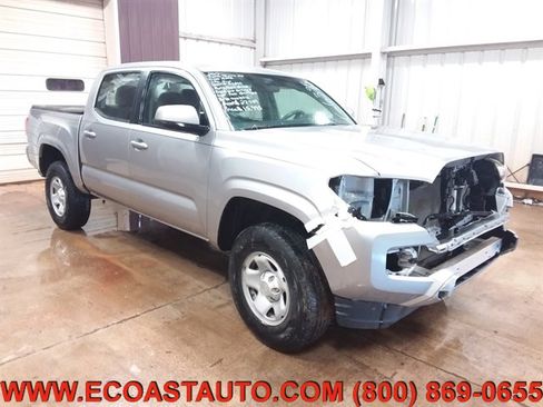 Used 2017 Toyota Tacoma SR w/ SR Convenience Package image 1