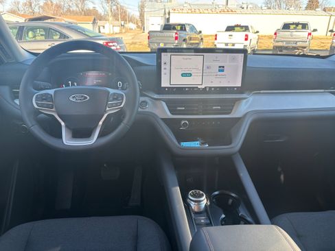 New 2026 Ford Explorer Active image 15