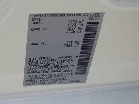 Used 2025 Nissan Altima 2.5 SV FWD image 21