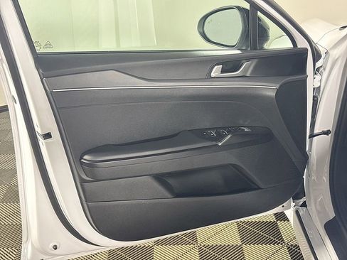 Used 2024 Kia K5 GT-Line image 10