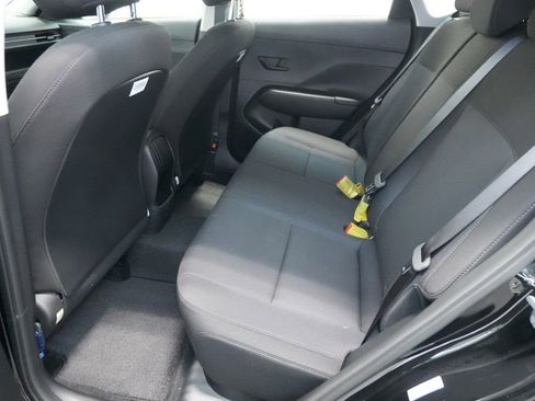 New 2026 Hyundai Kona SE image 16