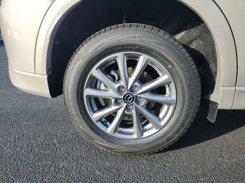 New 2025 MAZDA CX-5 AWD 2.5 S w/ Select Package image 28