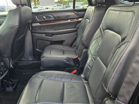 Used 2018 Ford Explorer Platinum AWD/4WD image 49